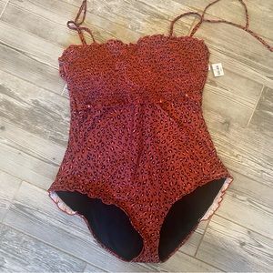 NWT WOMENS BATHING SUIT